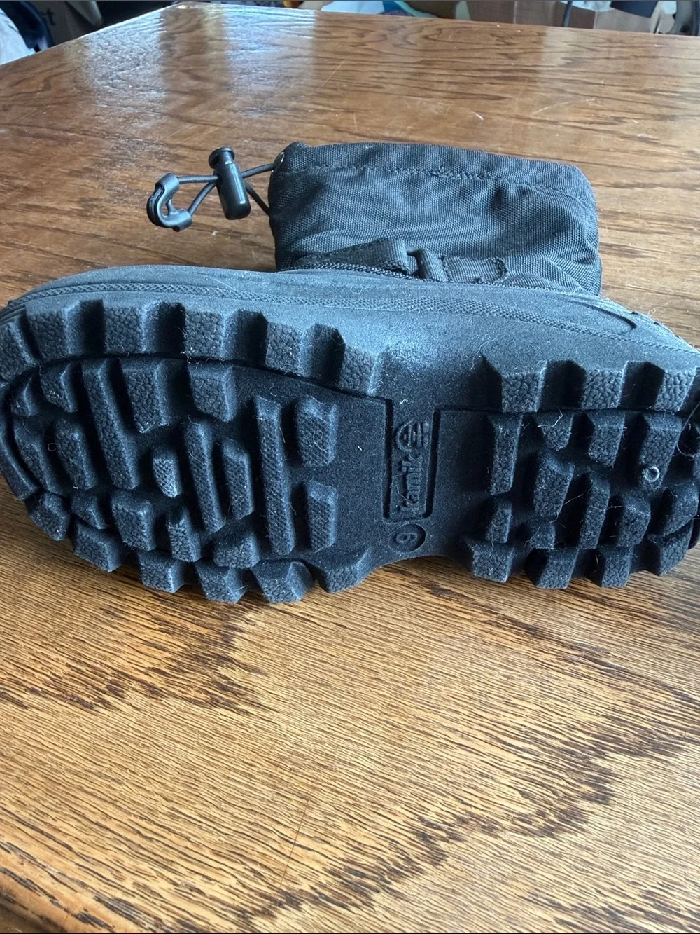 Kamik Black Kids Insulated Snow Boots with Strap and Toggle NWOT